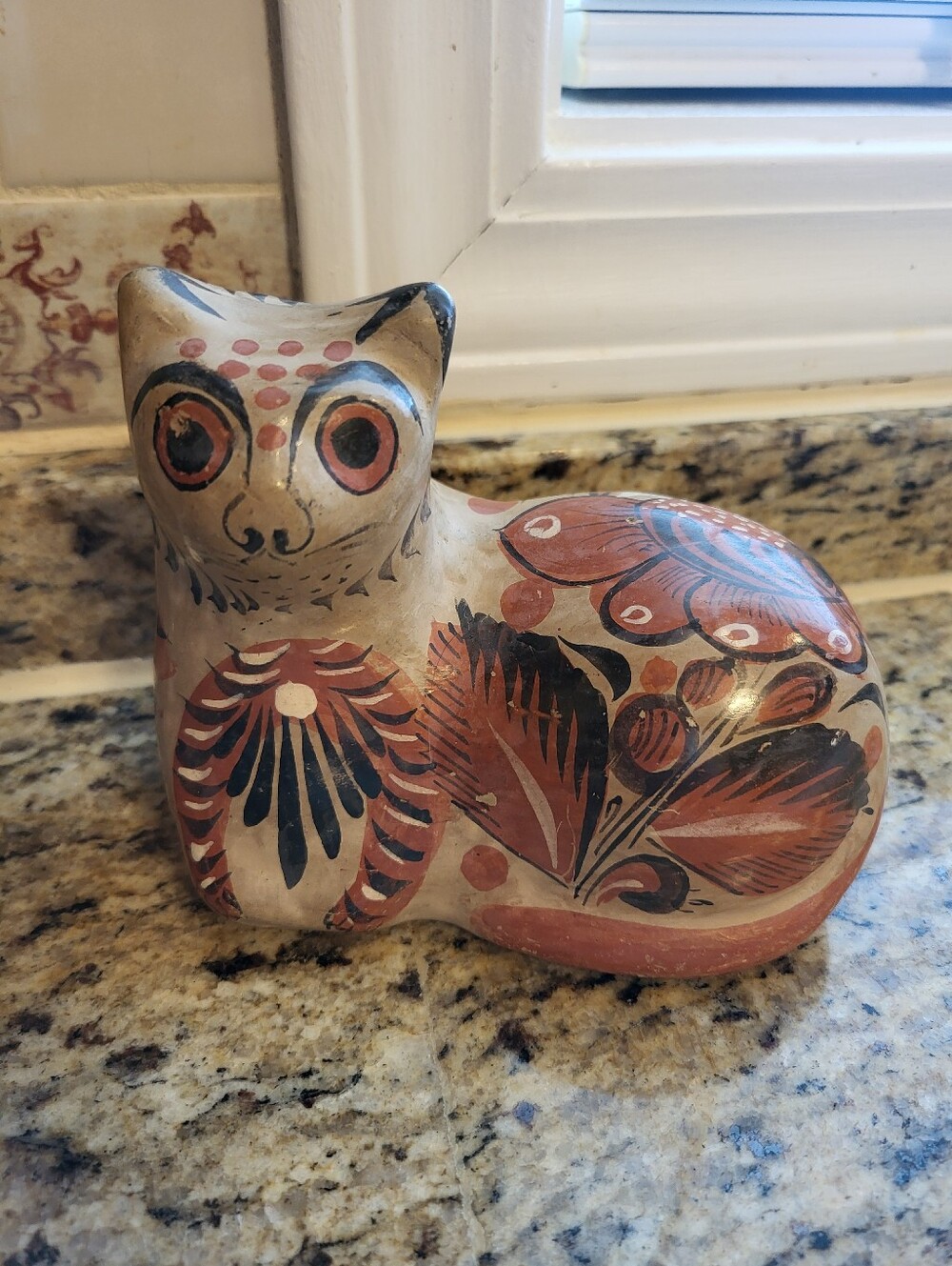 VTG. Tonala Hand-Painted 4.5x5 In Ceramic Cat Figurine in Terracotta and Black - Picture 3 of 10